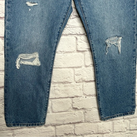 Levi’s 501 Original Cropped Distressed Denim Jeans NWT - Picture 8 of 15